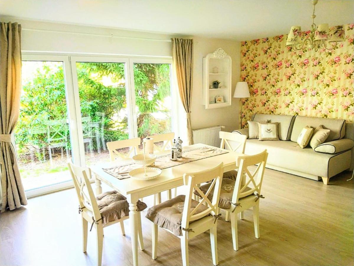 Apartment Romantic Style
